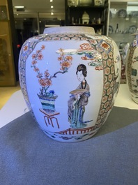 A pair of Chinese famille verte jars and covers, Kangxi